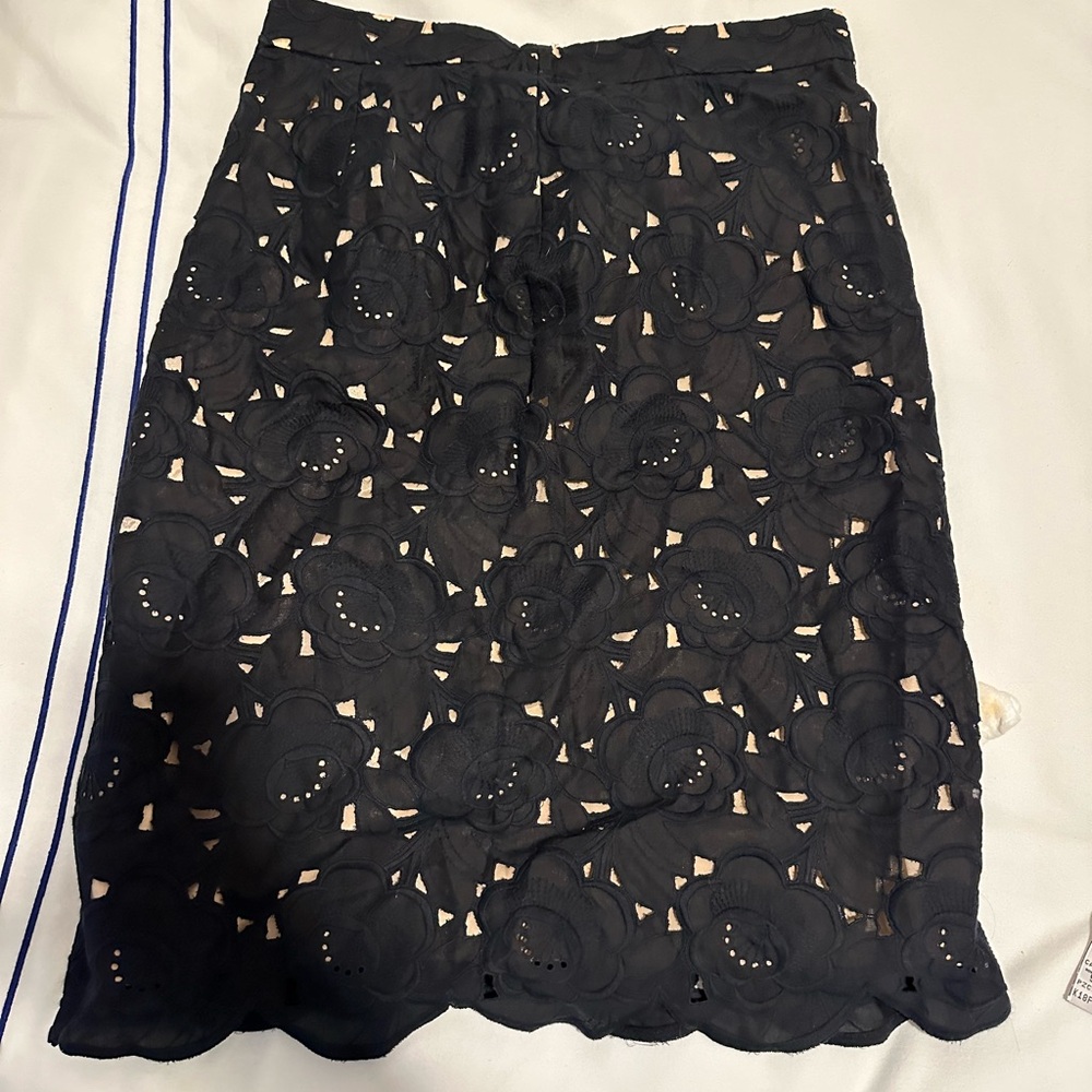 Eyelet pencil skirt